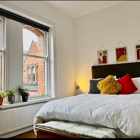 Charming City Townhouse Дъблин Екстериор снимка