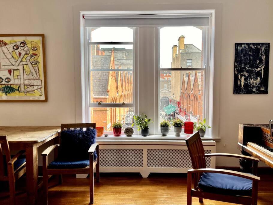 Charming City Townhouse Дъблин Екстериор снимка
