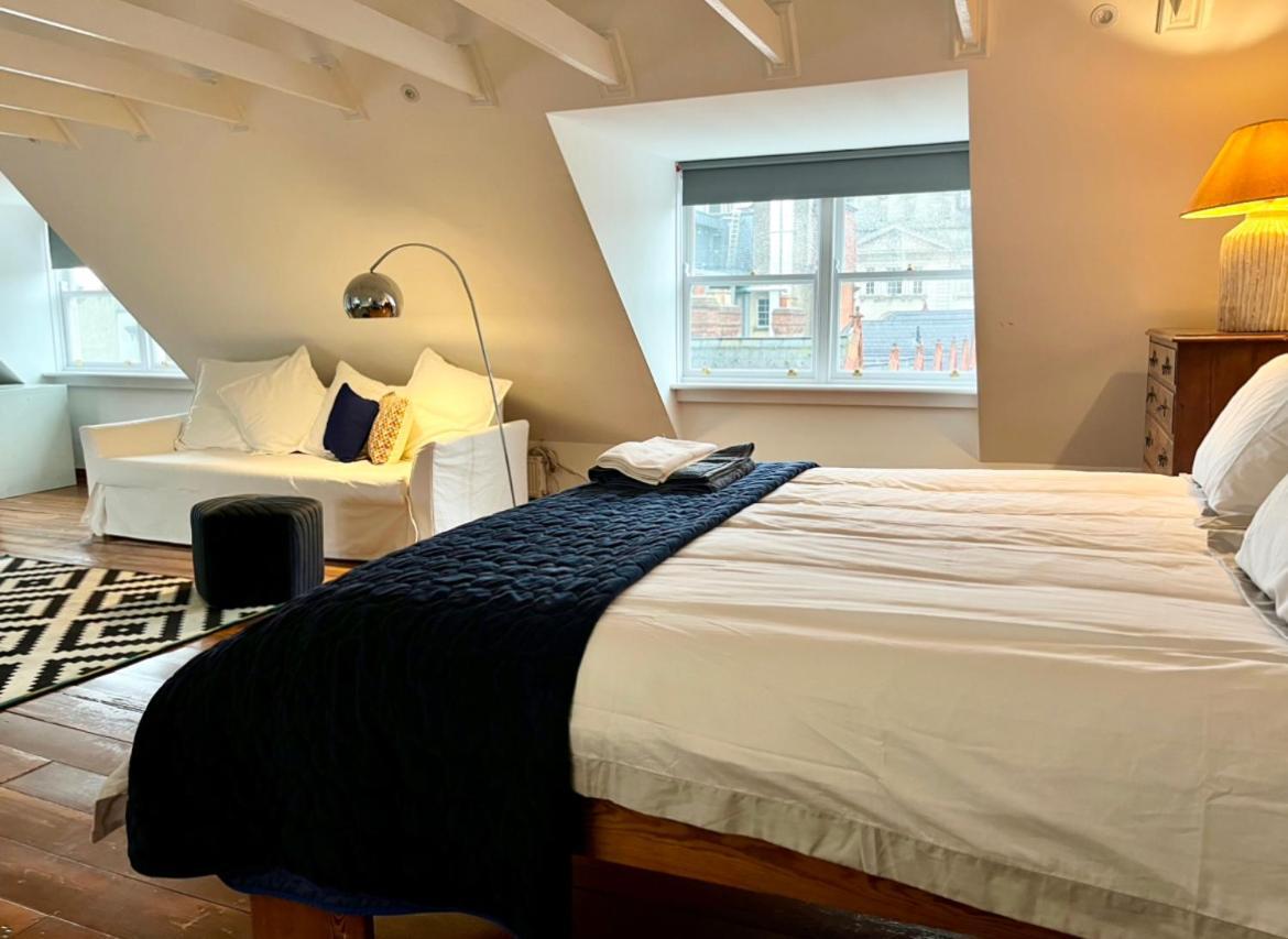 Charming City Townhouse Дъблин Екстериор снимка