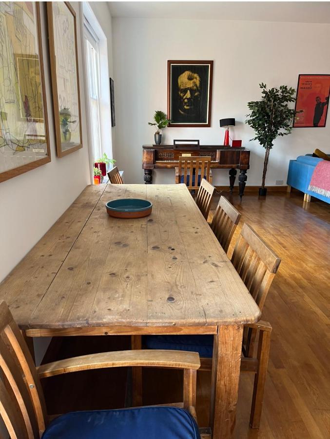 Charming City Townhouse Дъблин Екстериор снимка